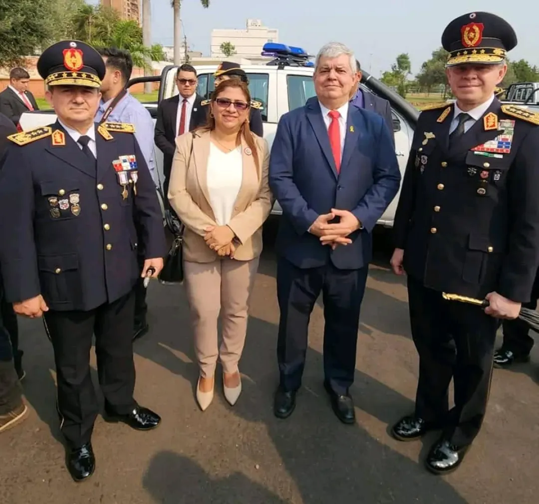 Gobernadora acompañó entrega de 10 patrulleras para Concepción