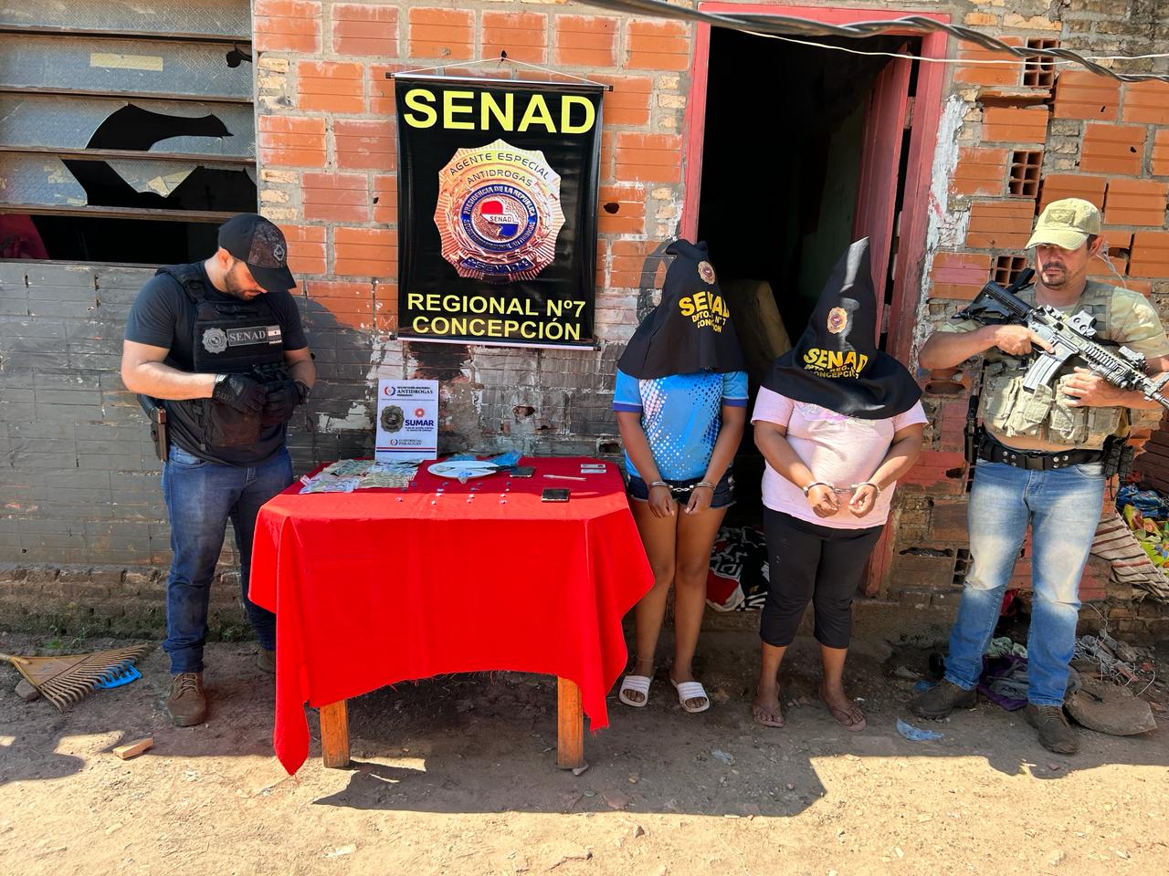 Mujer utilizaba a sus propios hijos para traficar chespi y cocaína en Concepción