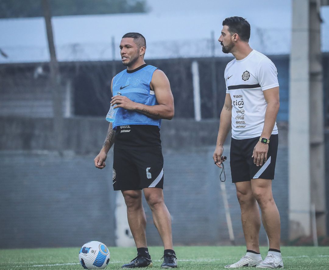El Decano buscará sellar su pase a segunda fase de la Copa Libertadores