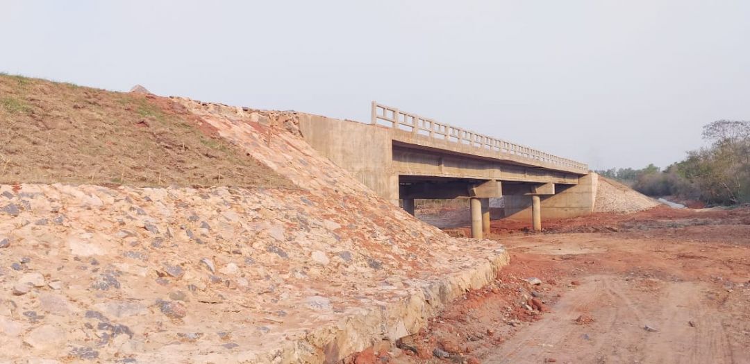 Tres nuevos puentes de hormigón armado en Concepción fueron habilitados por el MOPC