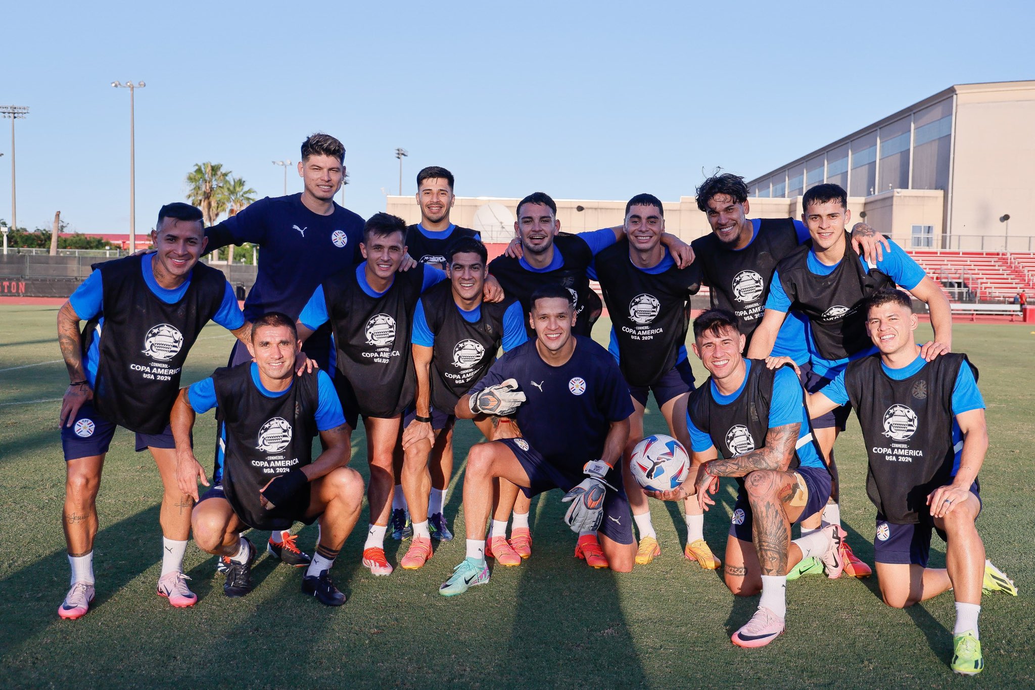 La Albirroja enfrenta a Colombia en su estreno en la Copa América USA 2024