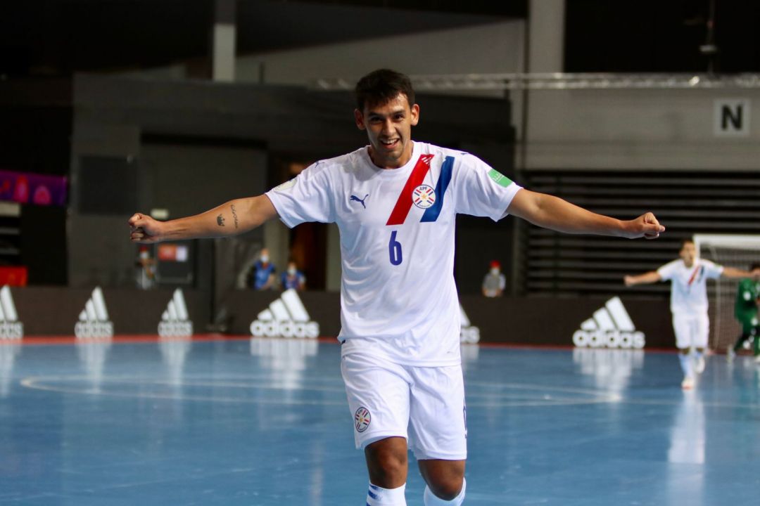 Paraguay gana y revive en el Mundial de Futsal FIFA