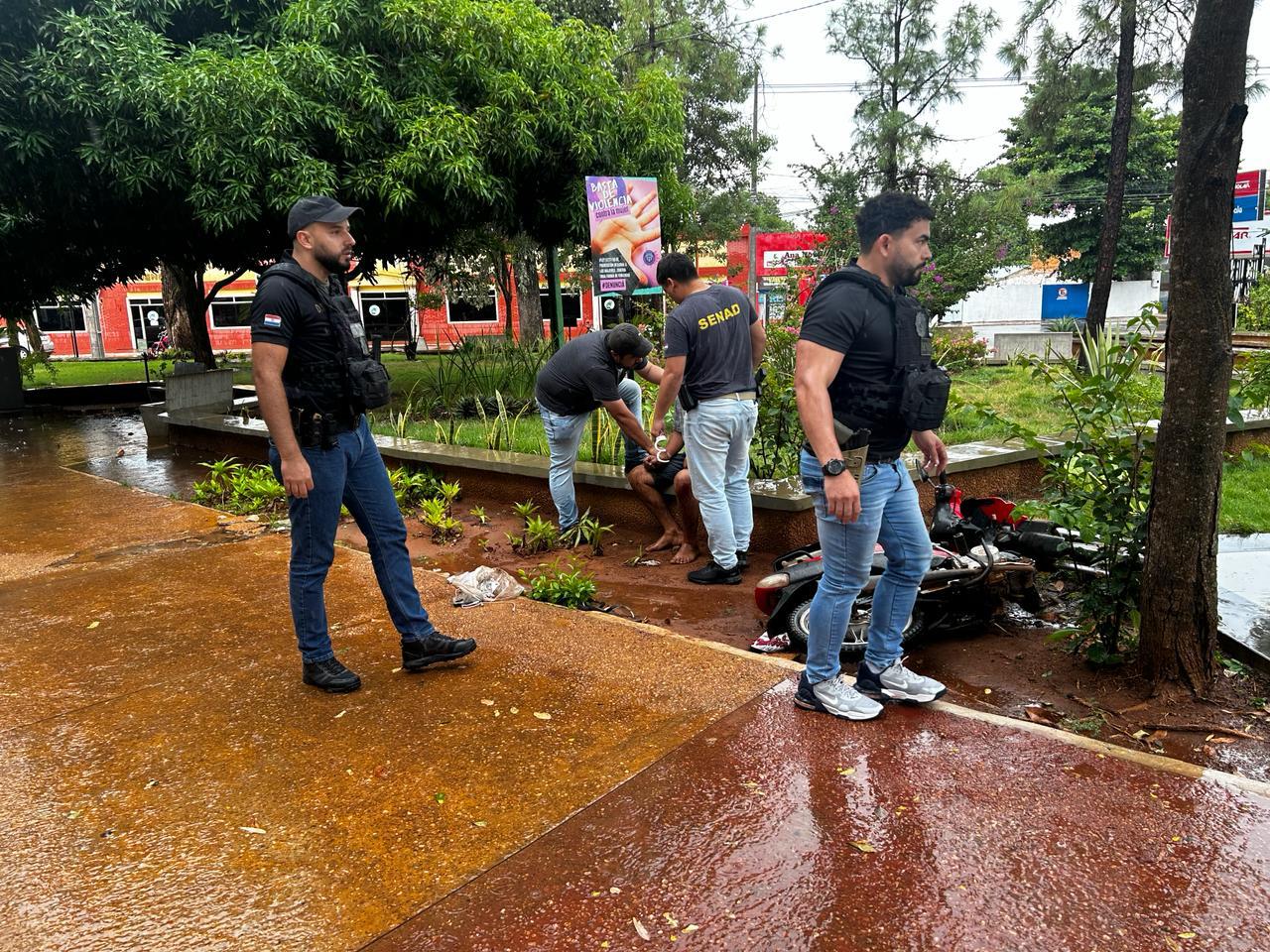 Joven detenido con cocaína en una plaza de Horqueta