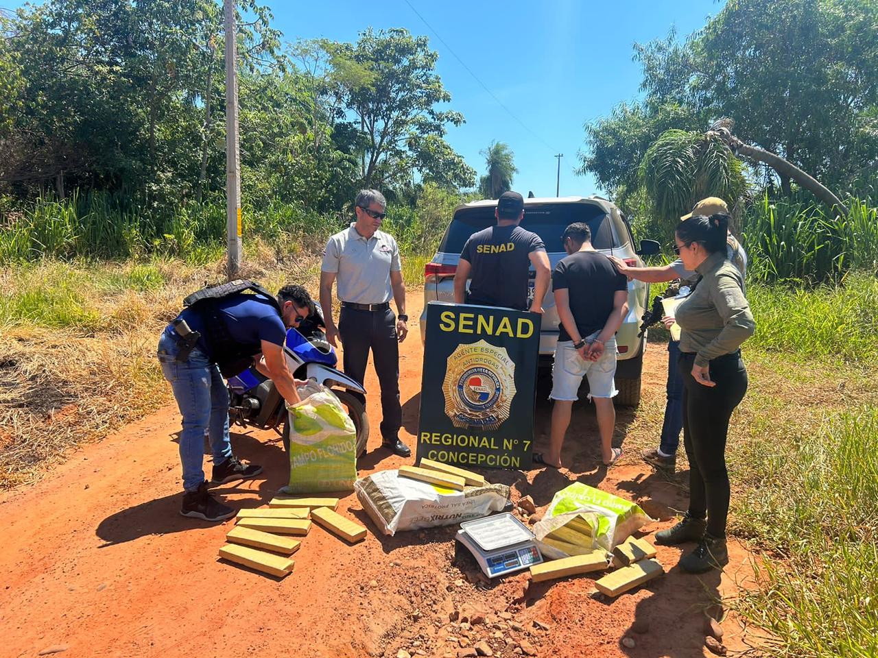Senad detuvo a un hombre que transportaba 67 kilos de marihuana