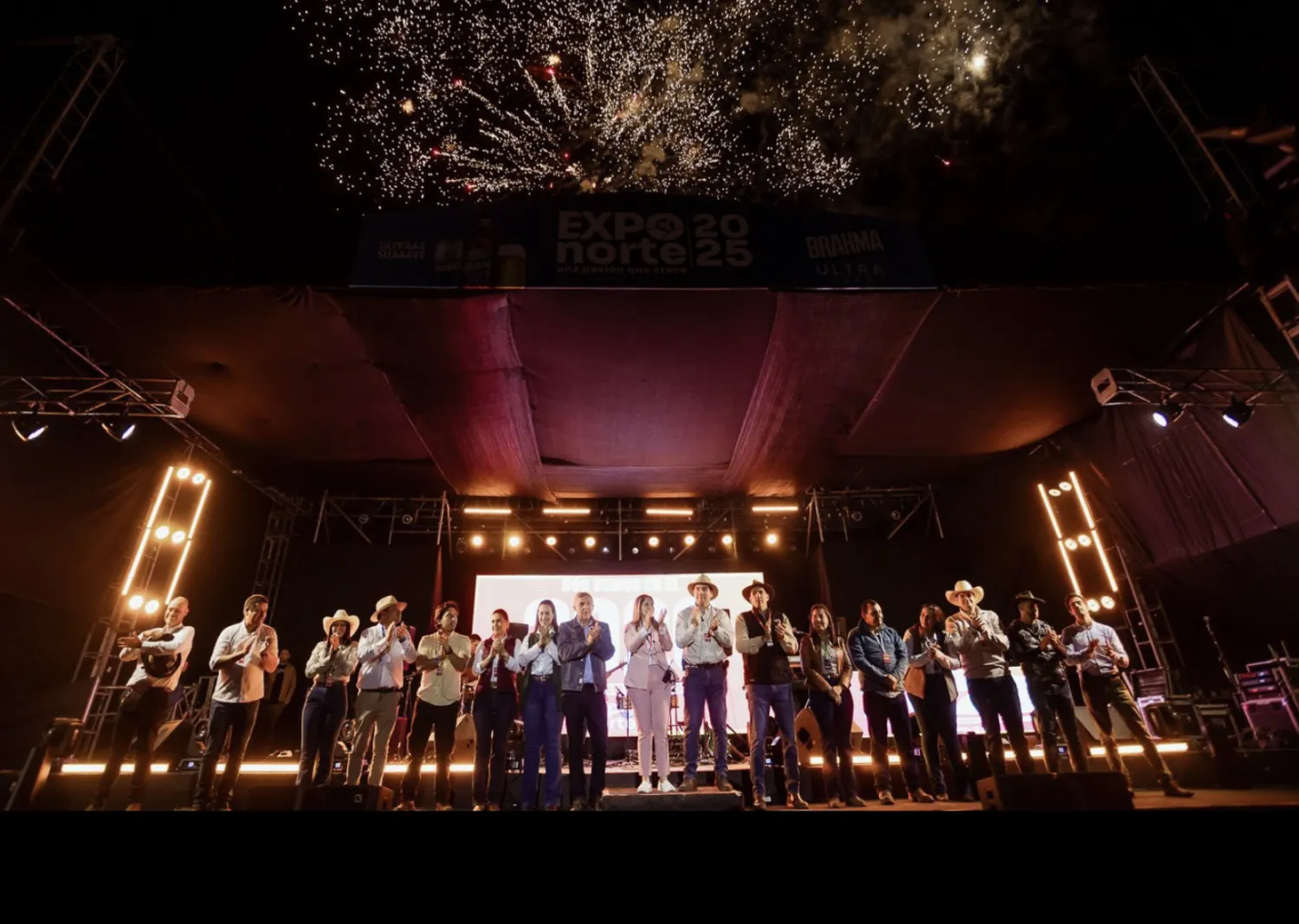 La Expo Norte 2025 dijo adiós con talento, emociones y gran convocatoria