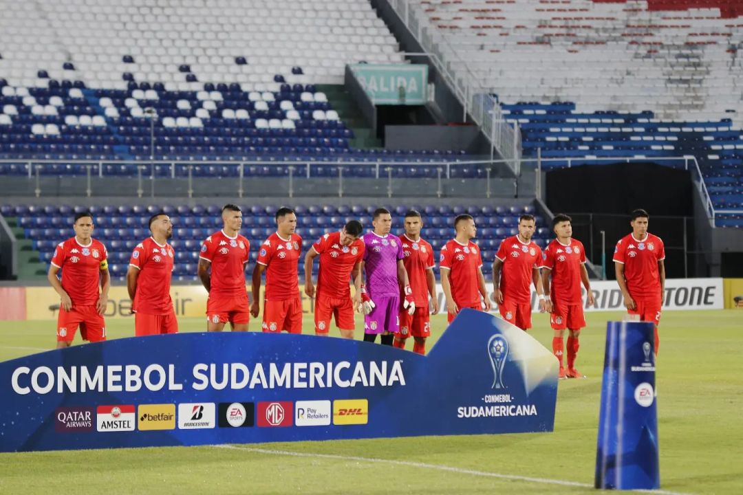 Histórica clasificación de General Caballero de JLM a fase de grupos de la Sudamericana
