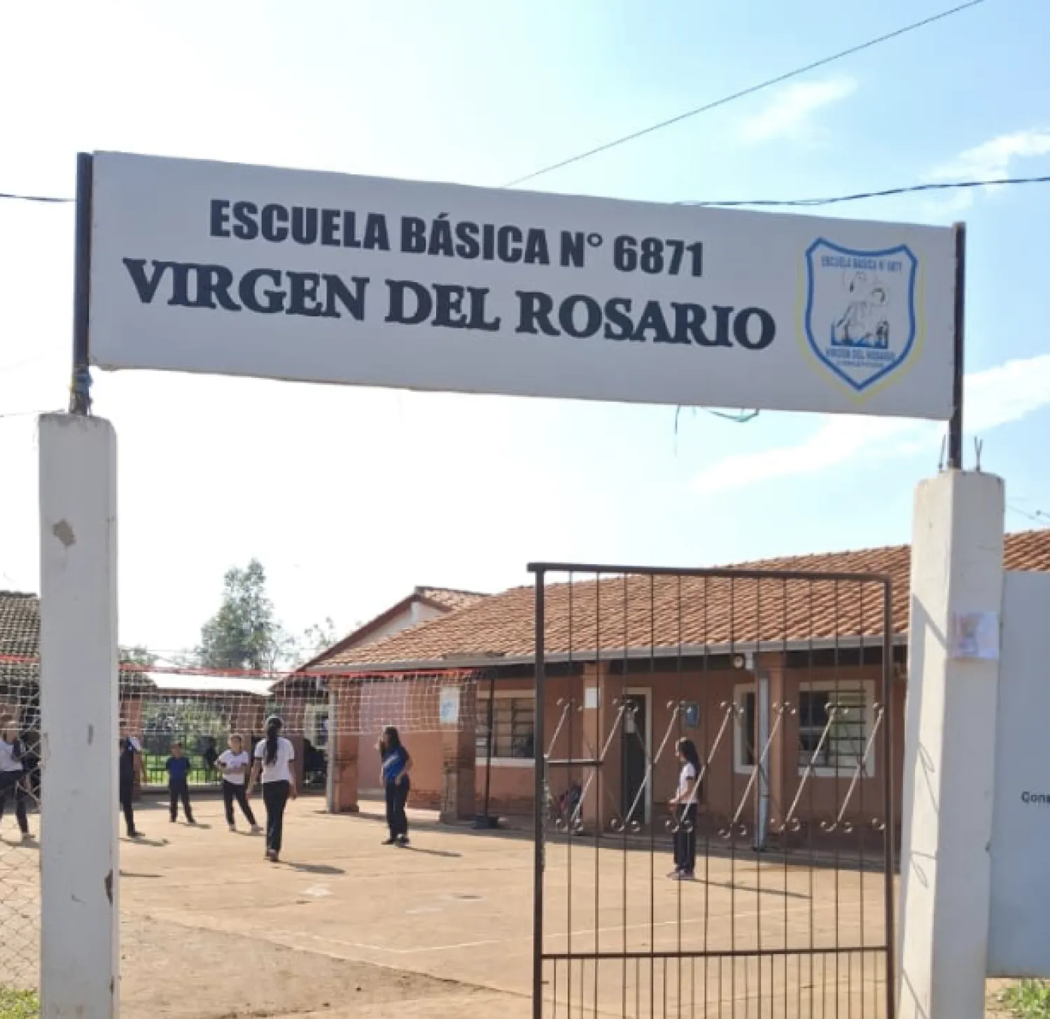 Roban cableado de escuela en Concepción y dejan a alumnos sin clases