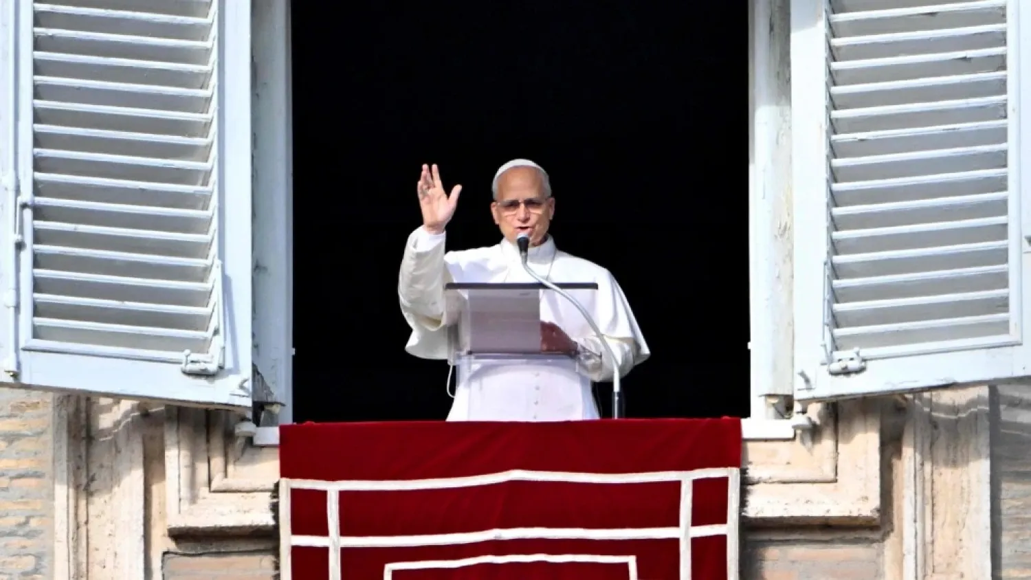 El Papa advierte sobre los mitos del éxito, el poder y el bienestar