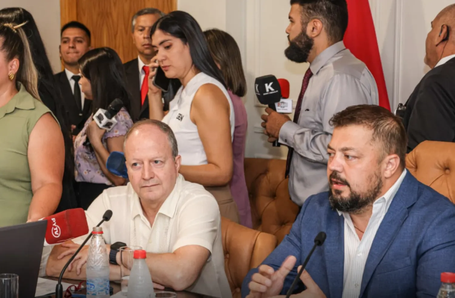 Edad mínima de jubilación para todos los sectores es indispensable para sostener la Caja Fiscal, afirma ministro