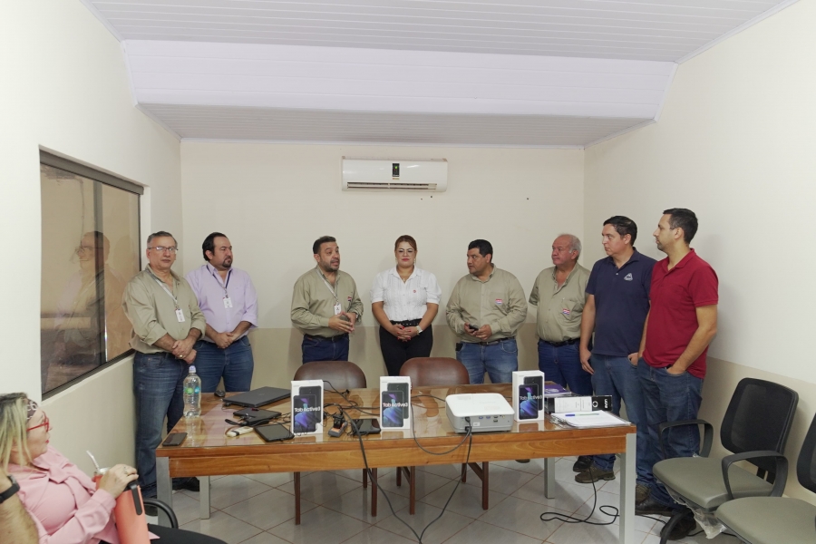 Ande capacita a funcionarios de Concepción para mejorar atención de reclamos