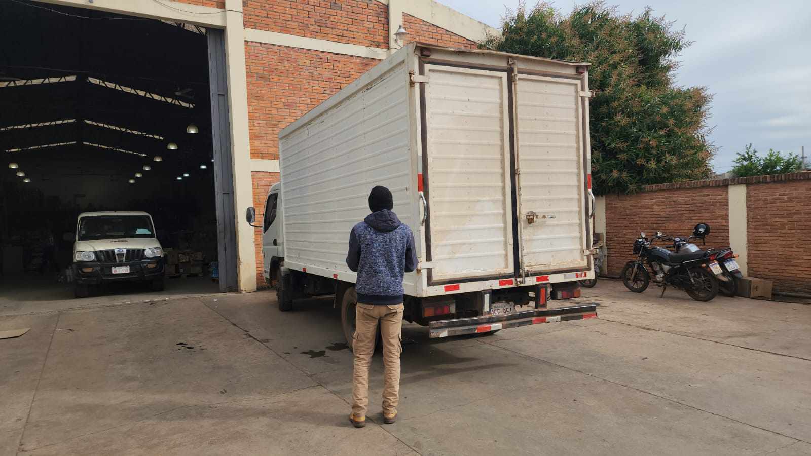 Asaltaron camión de la empresa distribuidora Ypané