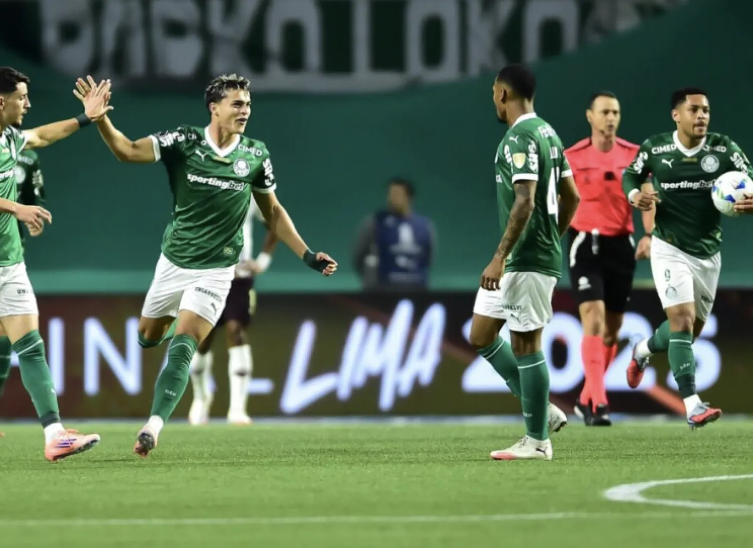Gustavo Gómez y Ramón Sosa, protagonistas en la clasificación de Palmeiras a la final de la Libertadores