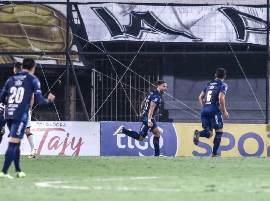 Guaireña FC se quedó con el triunfo