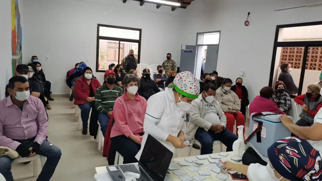 Segunda dosis de Pfizer y AstraZeneca en Concepción