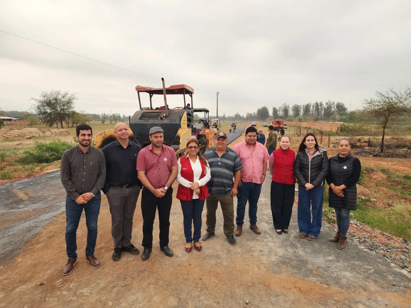 Autoridades verifican asfaltado de la Expo hasta la ruta V antigua