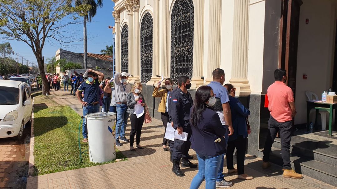 Vacunarán a mayores de 20 a 34 años sin tener en cuenta terminación de cédula