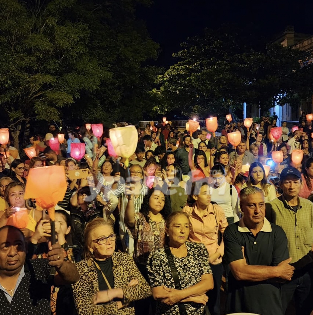 Cerca de 20 mil personas se concentraron en Concepción para la quinta edición del camino de las luces