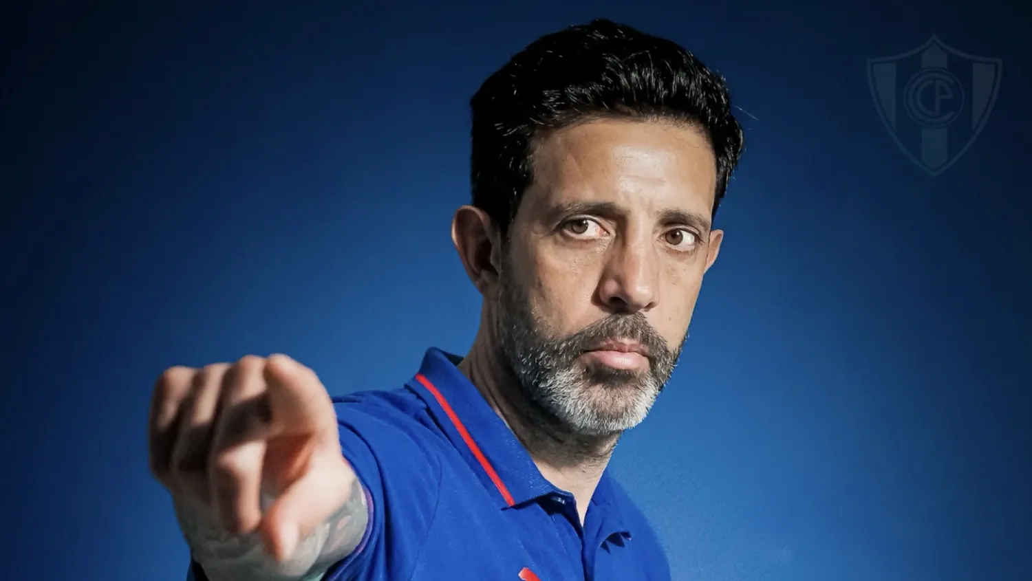 Cerro Porteño presenta a Jorge Bava como nuevo DT