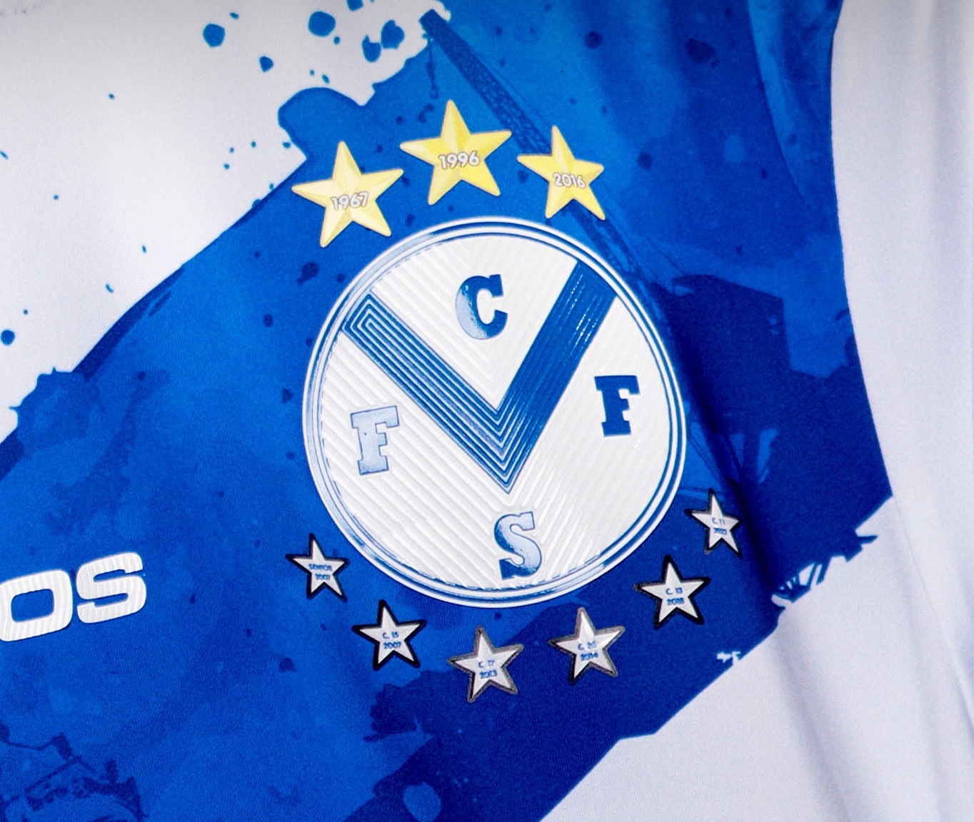 Municipalidad y Gobernación entregaron aportes económicos a la V azulada