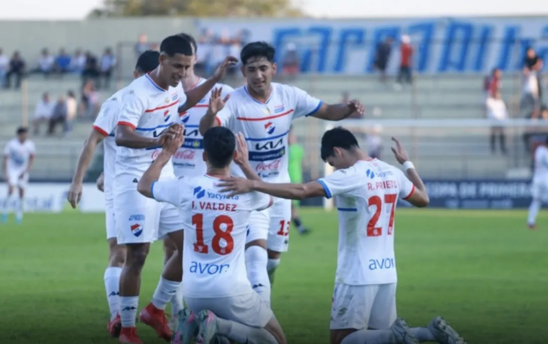 Festejo de Nacional en el arranque de la cuarta fecha