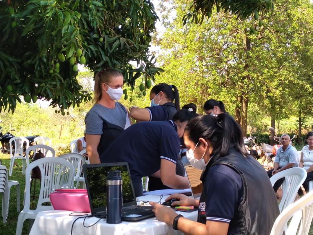 Continúa aplicación de primera dosis de vacuna anticovid en Concepción