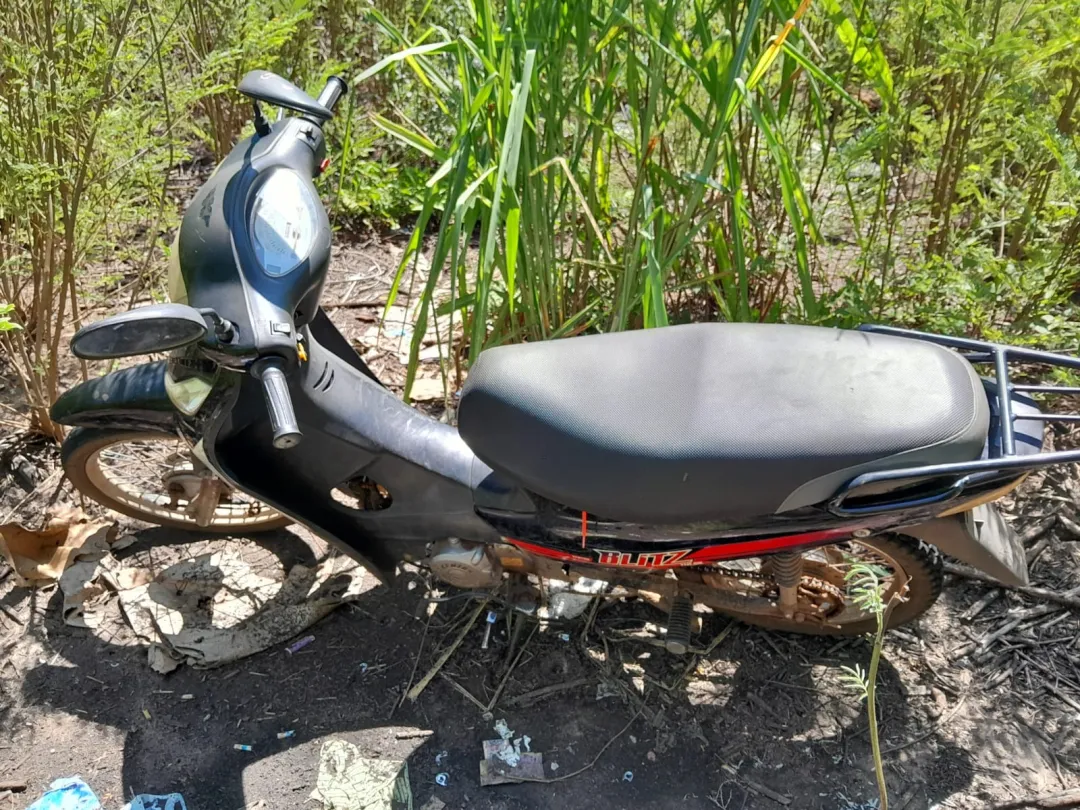 Recuperan motocicleta hurtada en el barrio San Antonio