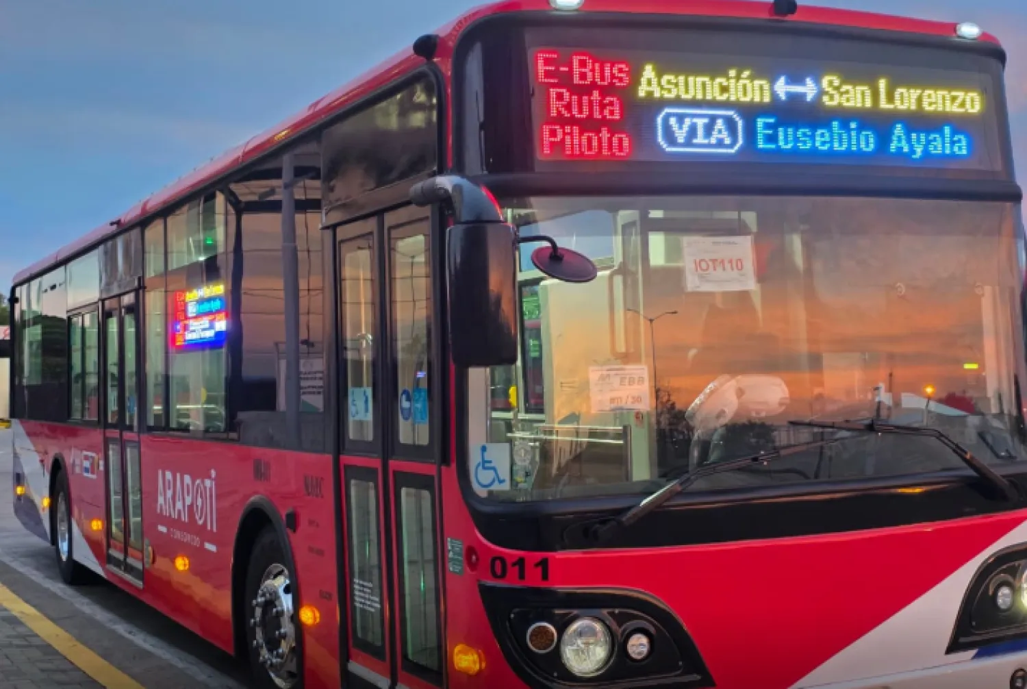 Inicia fase de prueba de buses eléctricos en el Área Metropolitana