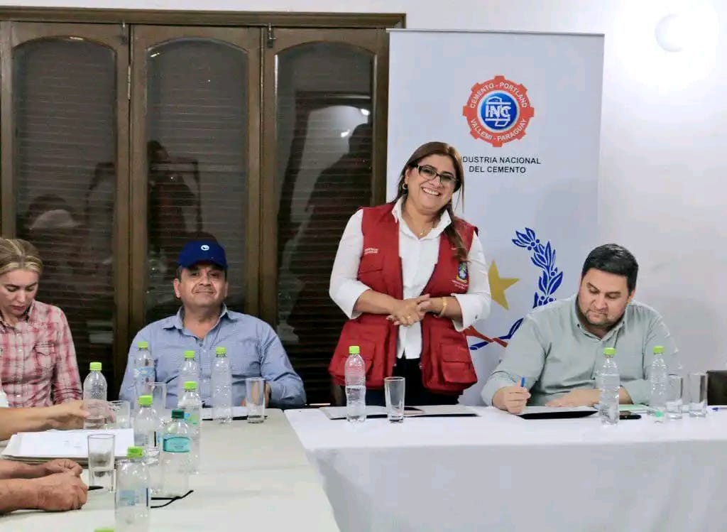 Autoridades abordaron el pago por venta de piedras de la propiedad de la INC