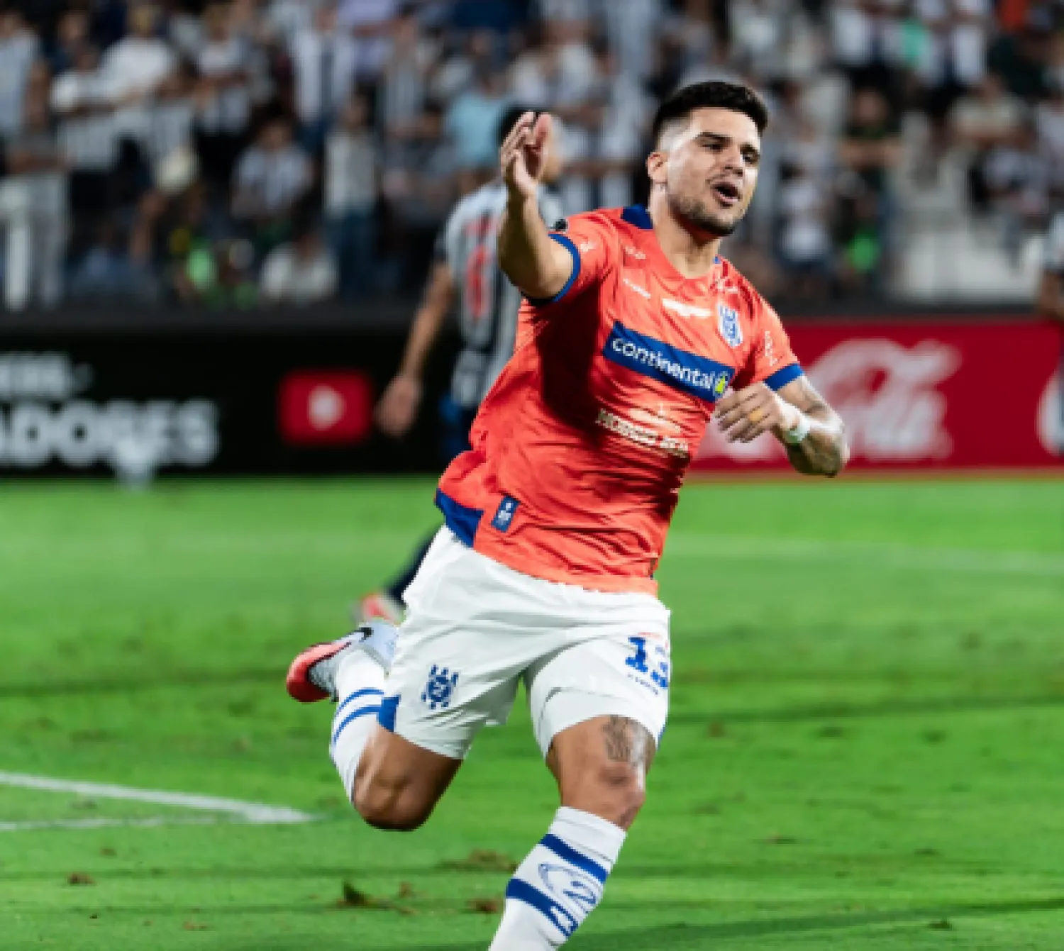 Gigante 2 de mayo: El equipo pedrojuanino sigue haciendo historia en la Libertadores