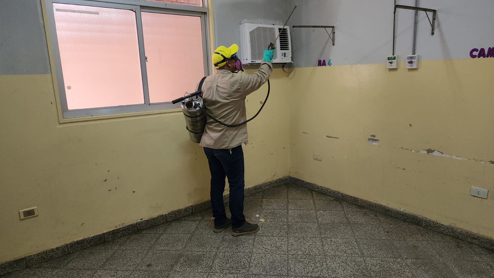 SENEPA realiza fumigaciones en el Hospital Regional de Concepción