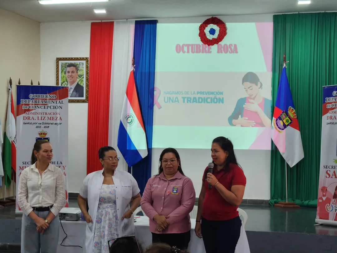 Exitosa capacitación a madres líderes sobre prevención del cáncer de mama