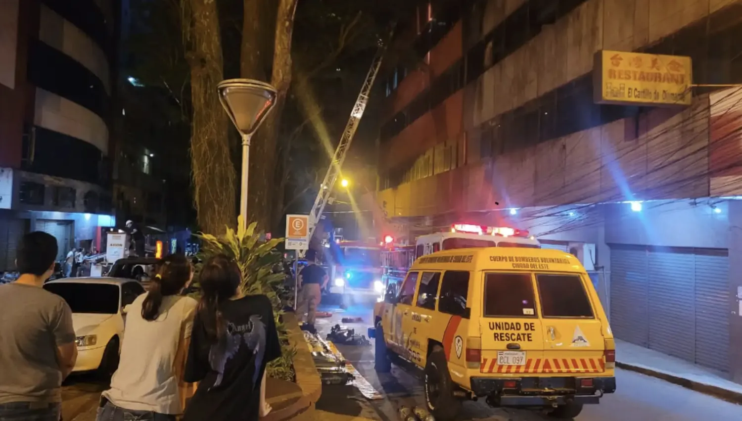 Finalizan peritajes en edificio donde murieron cinco ciudadanos chinos
