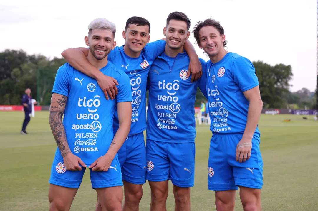 La Albirroja continúa sus preparativos para enfrentar a Uruguay