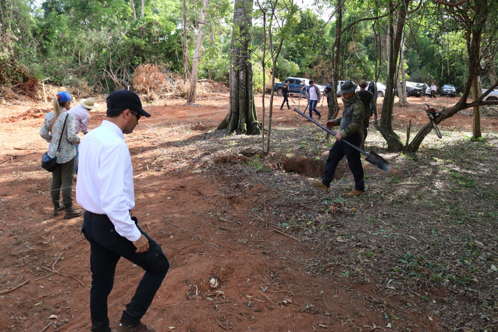 Culminó una etapa de búsqueda de Óscar Denis sin resultados