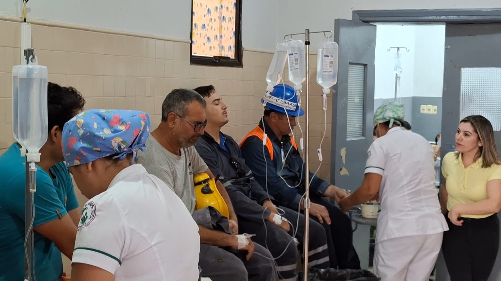 Trabajadores de una obra de Paracel sufrieron una aparente intoxicación masiva por alimentos