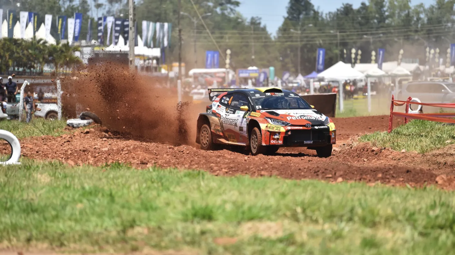 Rugen los motores en el Chaco: arranca la edición 50 del histórico rally