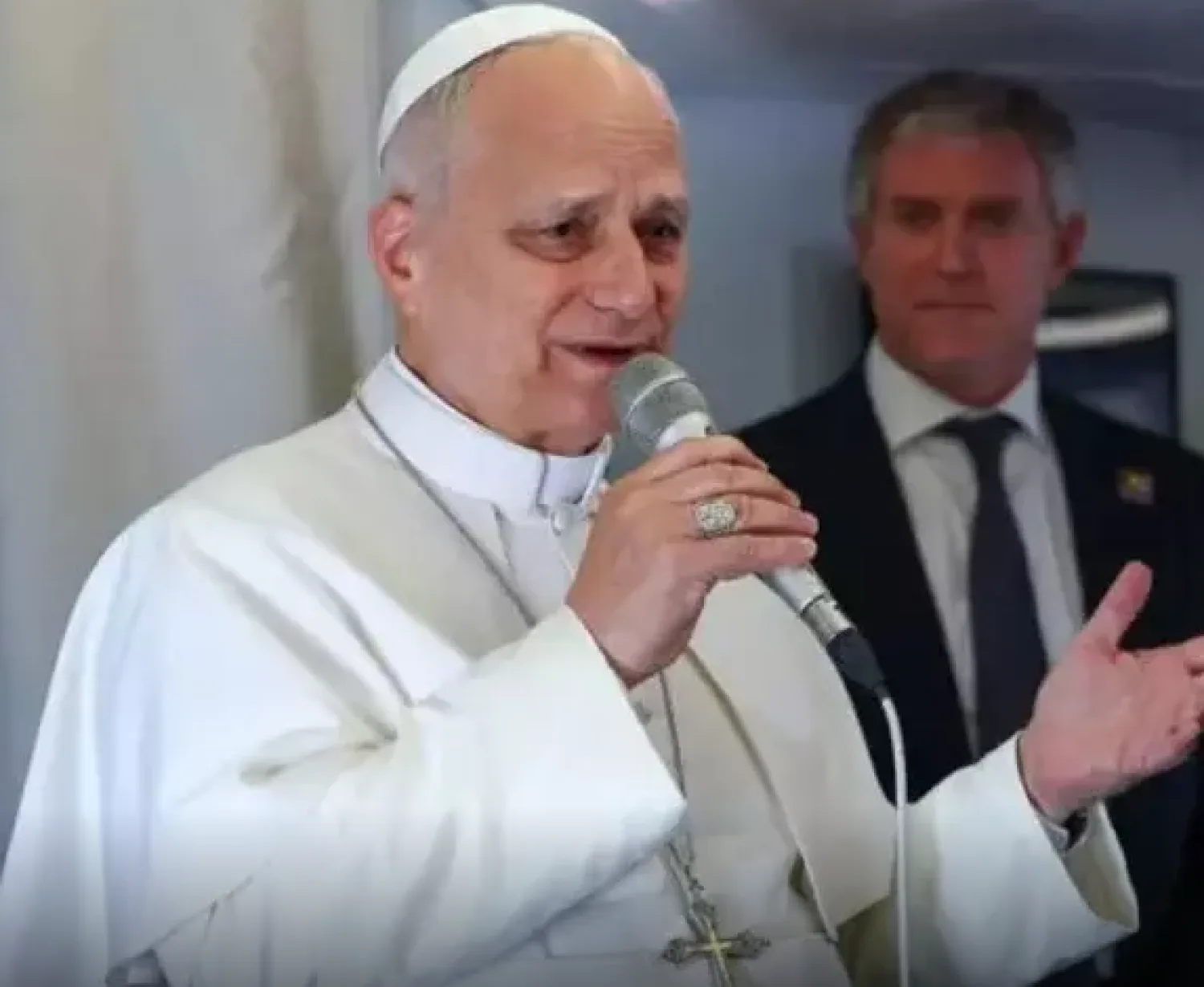 León XIV, «demasiadas víctimas inocentes, no puedo aceptar las guerras»