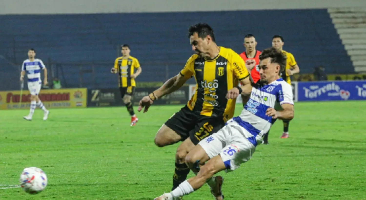 2 de Mayo y Guaraní protagonizan un vibrante empate