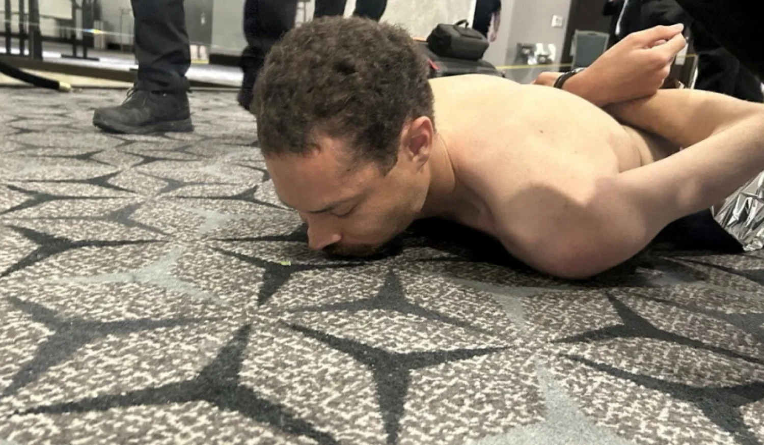 Identifican como ingeniero al hombre que desató el caos en evento con Trump