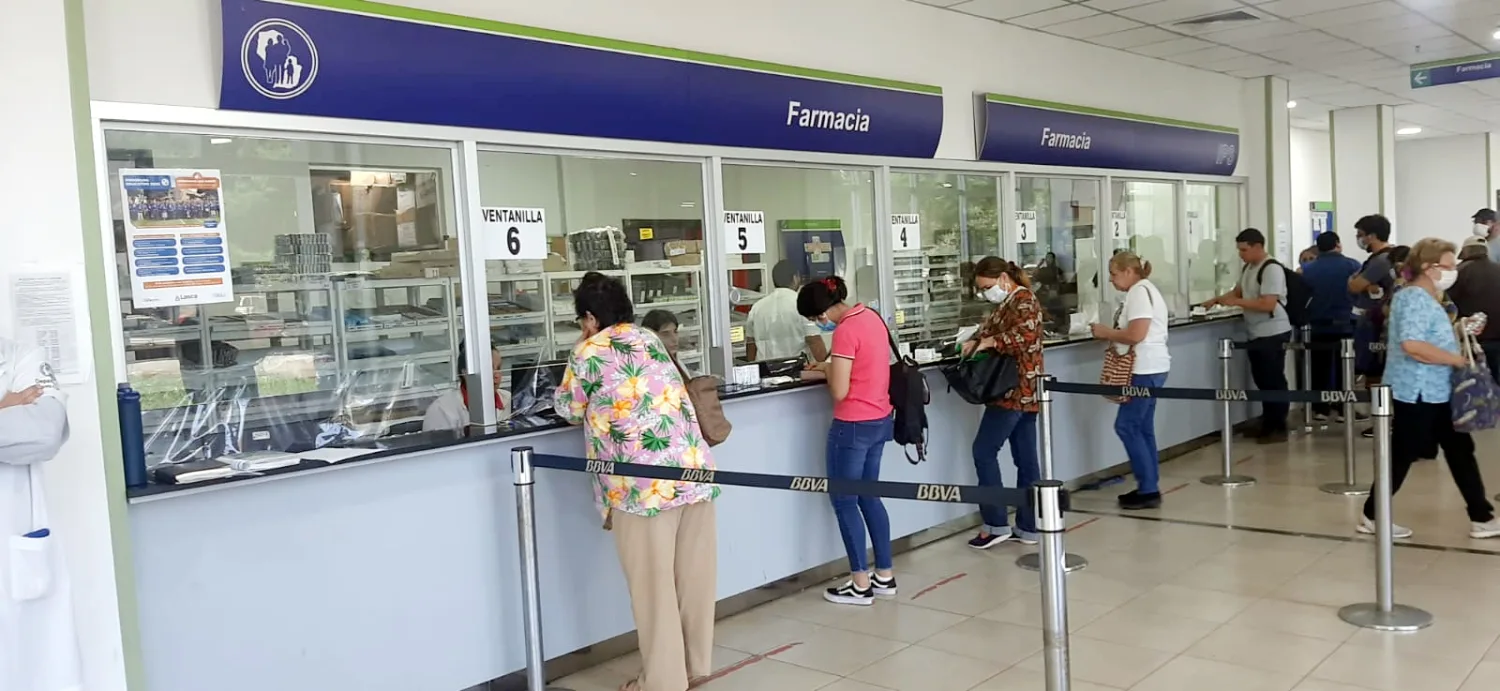 El IPS incorporó 347 medicamentos e insumos médicos para abastecer farmacias de todo el país