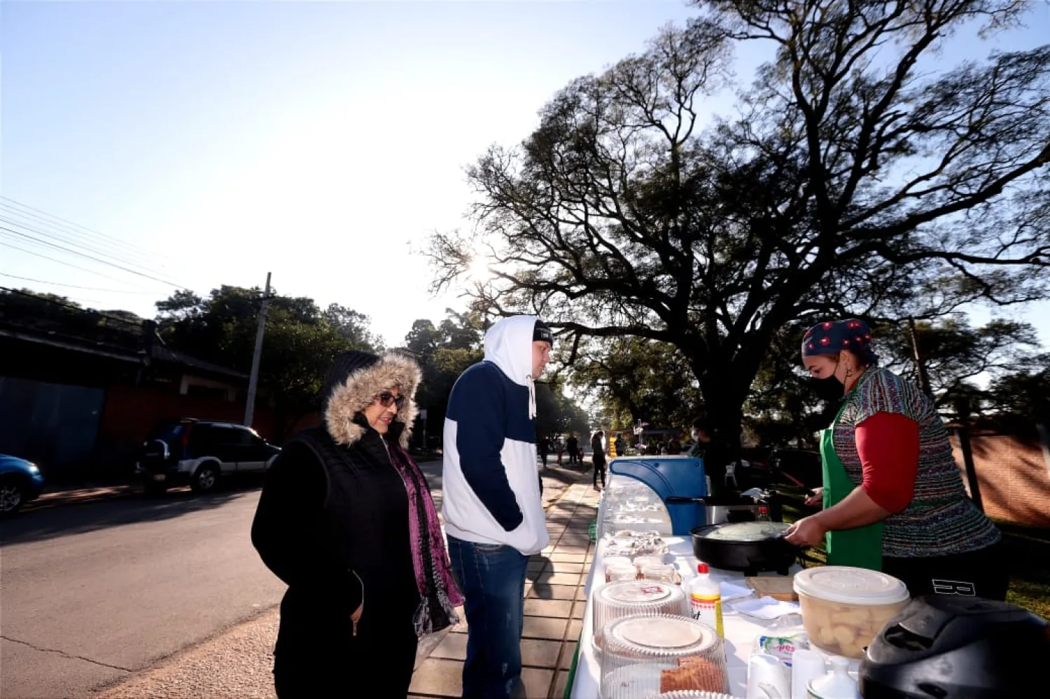 Anuncian ambiente frío que se intensificará a mitad de semana