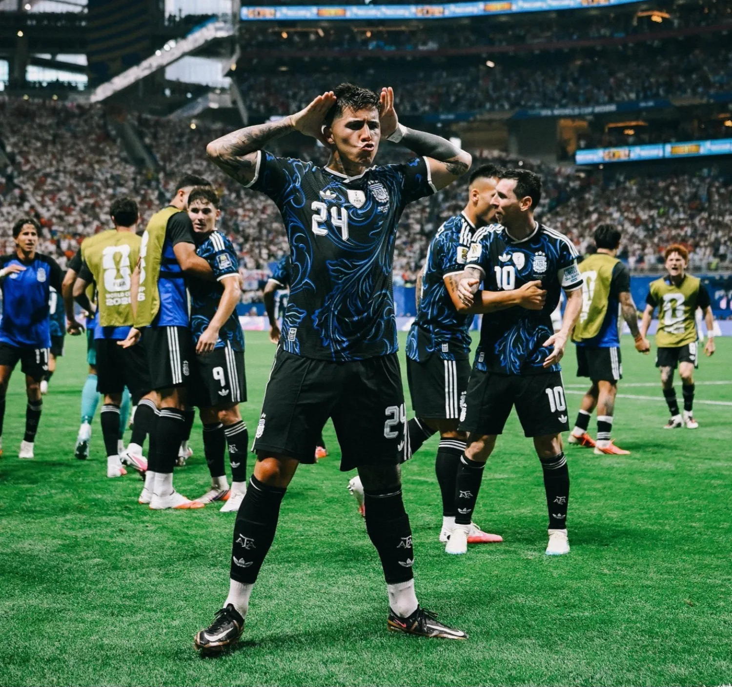 ¡Argentina derriba a Inglaterra y va por el bicampeonato mundial ante España!