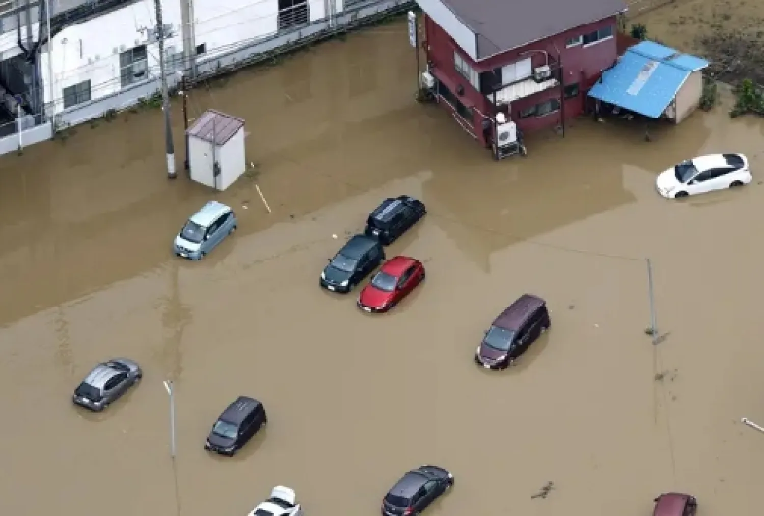 Reportan al menos seis muertos por lluvias e inundaciones en Japón