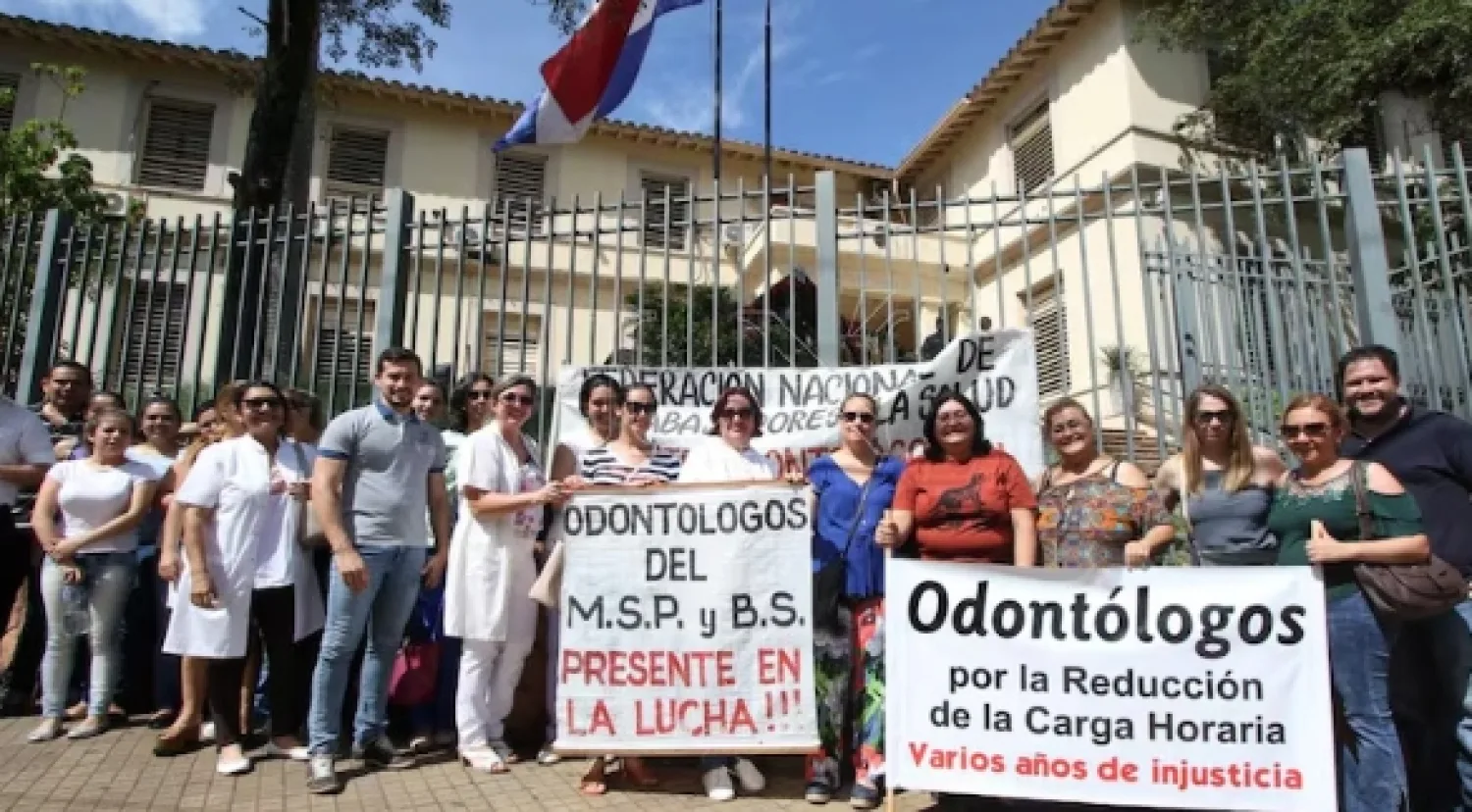 Odontólogos se movilizarán este viernes para exigir reajuste salarial