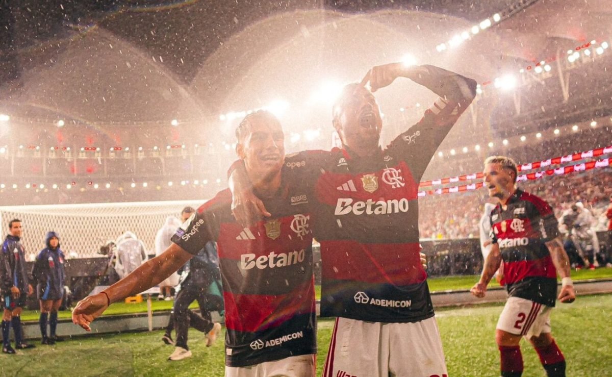 Flamengo recupera el liderato del Brasileirão con una agónica victoria