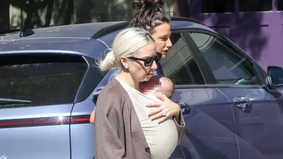 Nace primer hijo de Lady Gaga