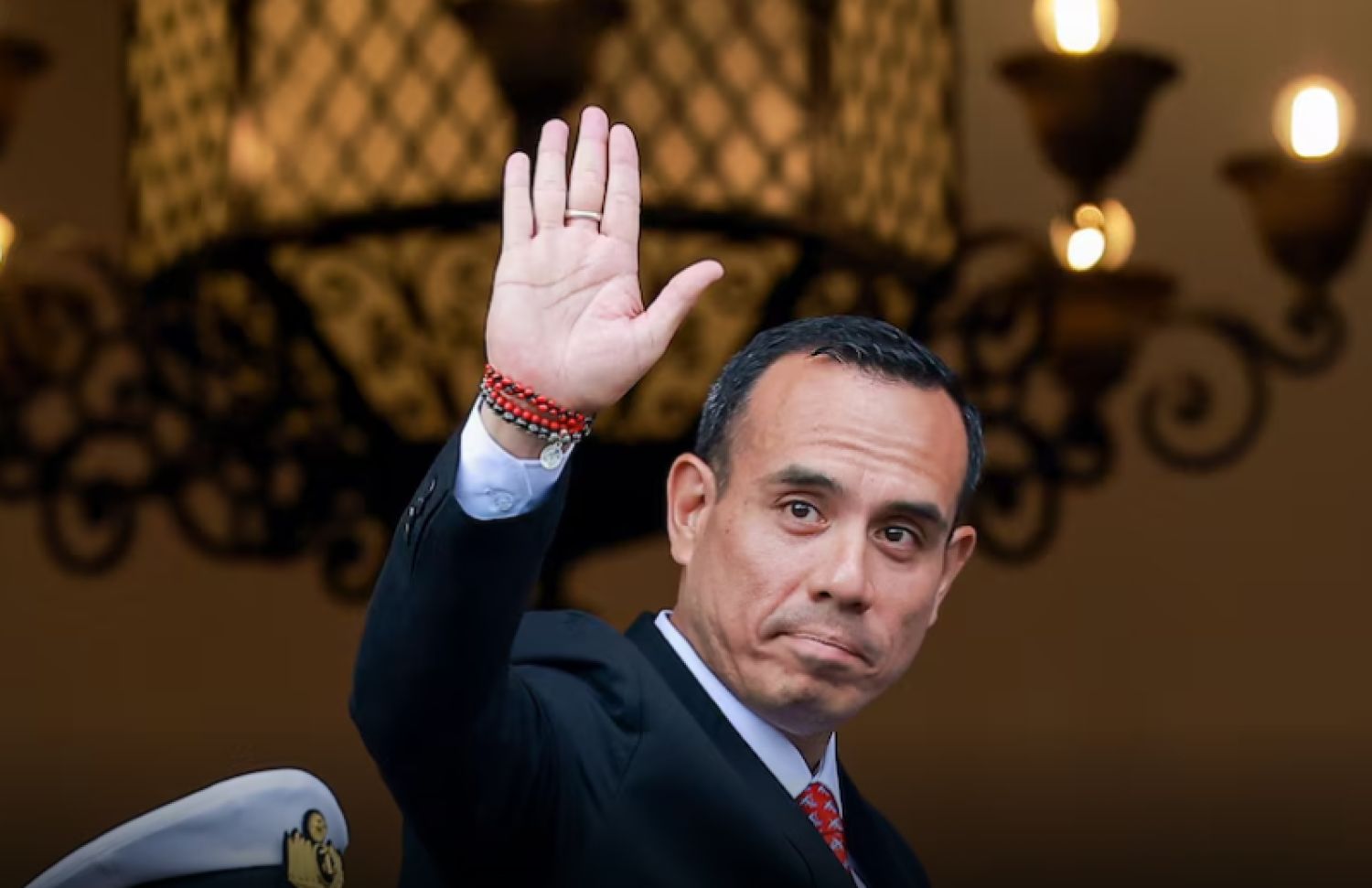 En Perú, José Jerí deja la Presidencia en medio de una grave crisis de inseguridad