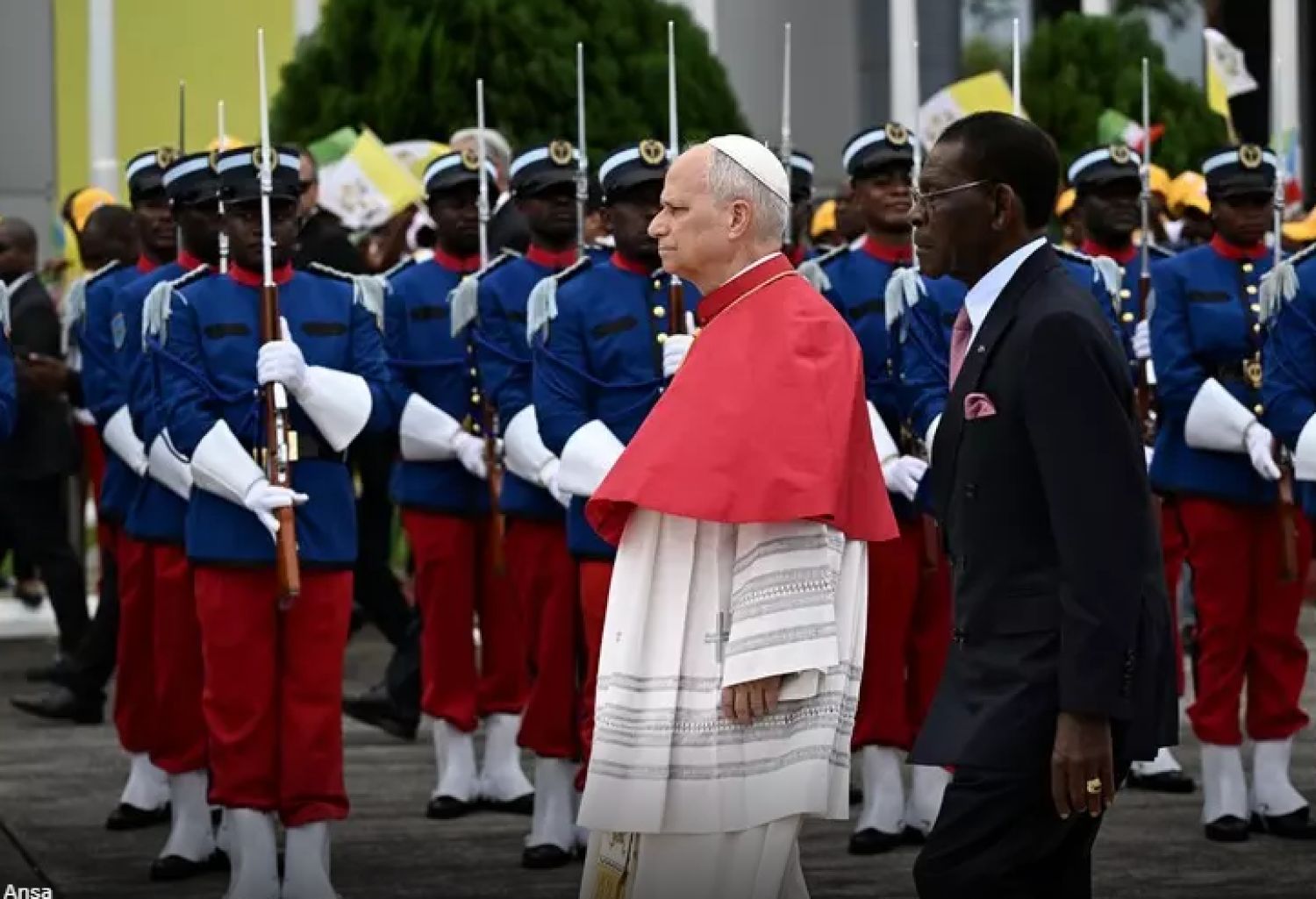 Las guerras ignoran el derecho internacional para «colonizar petróleo», alerta el Papa