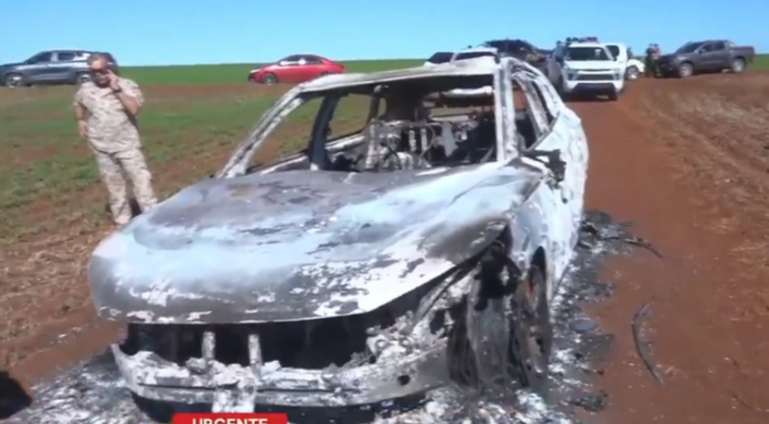 Hallan camioneta incinerada tras el atraco a un banco en Naranjal