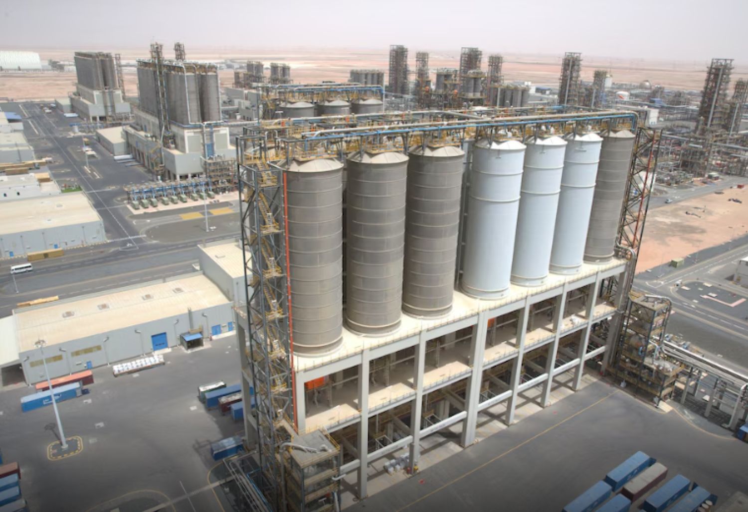 La mayor petrolera del mundo advirtió sobre consecuencias “catastróficas” de la guerra ante nuevos ataques iraníes a refinerías